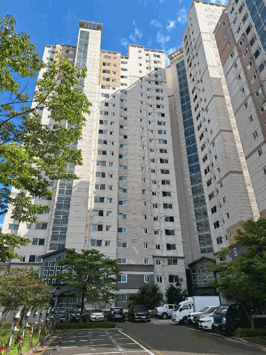 전라남도 광양시 광양읍 용강리 907 광양송보파인빌7차아파트 708동 7층702호 아파트 경매 사진 1