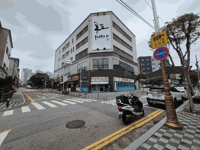 경기도 안성시 공도읍 만정리 815-1 공도일번가타워 1층102호 근린상가 경매 사진 2