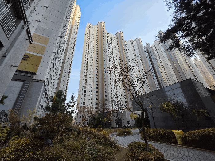 충청북도 청주시 청원구 오창읍 양청리 810-2 오창롯데캐슬더하이스트 105동 7층703호 아파트 경매 사진 2