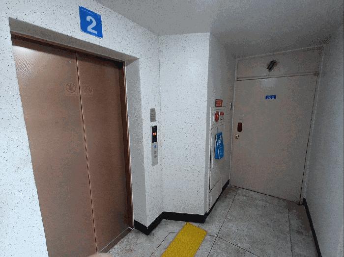 부산광역시 금정구 부곡동 232-5 영풍마드레빌 103동 2층202호 아파트 경매 사진 2