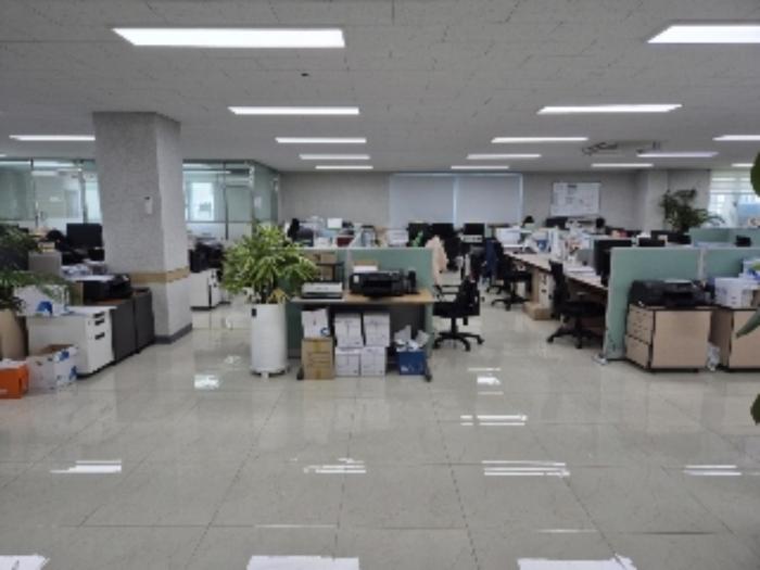 광주광역시 광산구 우산동 1606-8 제지하2층 제201호 근린상가 경매 사진 3