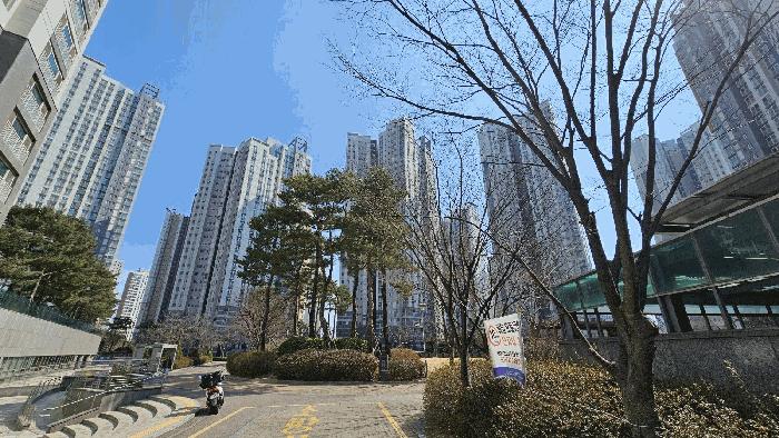 인천광역시 중구 중산동 1887-1 인천영종하늘도시한라비발디아파트 926동 22층2201호 아파트 경매 사진 1