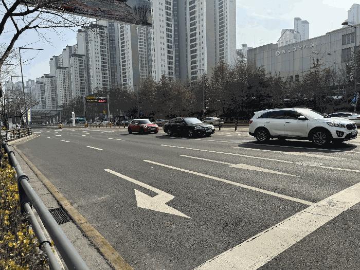 경기도 수원시 영통구 도청로 95, 13층베타1305호 (이의동,광교유니코어)구) 경기도 수원시 영통구 이의동 1351-6 오피스텔 경매 사진 2