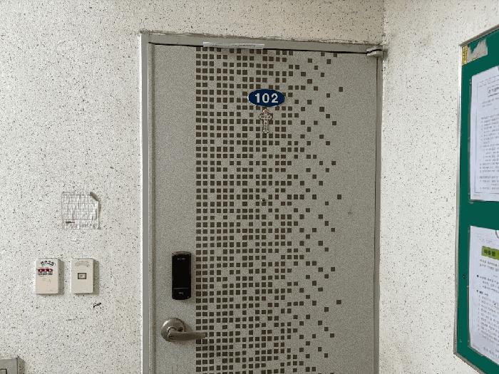전북특별자치도 익산시 목천로 335, 6동 1층 102호 (동산동,동신아파트)구) 전북특별자치도 익산시 동산동 599 아파트 경매 사진 2