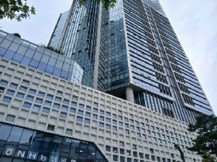 서울특별시 용산구 한강로2가 422 래미안용산더센트럴 1층107호 근린상가 경매 사진 7