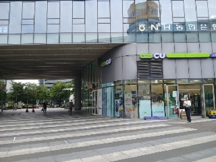 서울특별시 용산구 한강로2가 422 래미안용산더센트럴 1층107호 근린상가 경매 사진 8