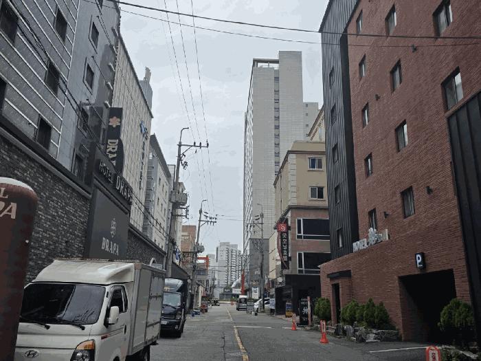 충청남도 천안시 서북구 쌍용동 210-21 천안라마다앙코르호텔 1층101호 근린상가 경매 사진 16