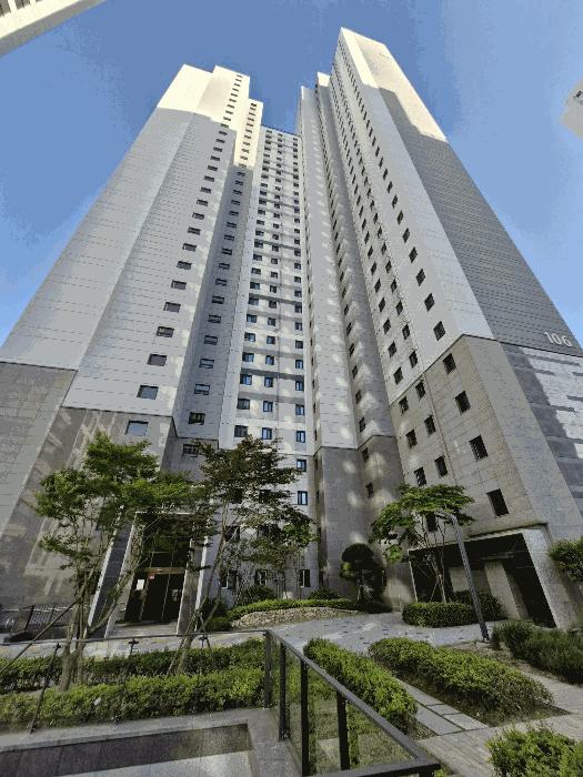 부산광역시 북구 화명동 2341 화명푸르지오헤리센트 106동 26층2604호 아파트 경매 사진 8