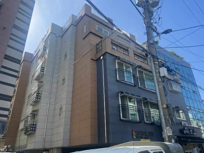 인천광역시 부평구 주부토로262번길 10, 4층401호 (갈산동,라움아트빌)구) 인천광역시 부평구 갈산동 74-1 다세대(빌라) 경매 사진 3