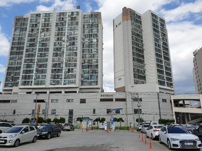 경상남도 진주시 진주대로 901, 101,102,103,상가동 지하1층상가-101호 (강남동,동성가든타워)구) 경상남도 진주시 강남동 219 근린상가 경매 사진 1