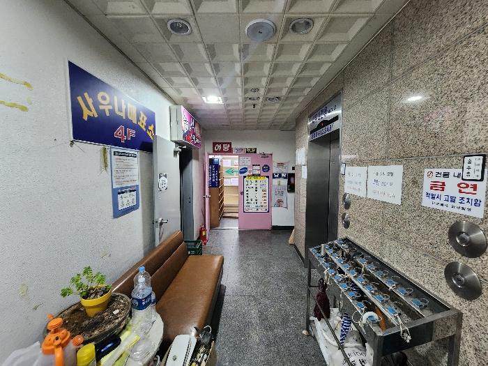 경상남도 거제시 거제대로 3740, 4층401호 (옥포동,성평리빙타운)구) 경상남도 거제시 옥포동 546-15 근린상가 경매 사진 2