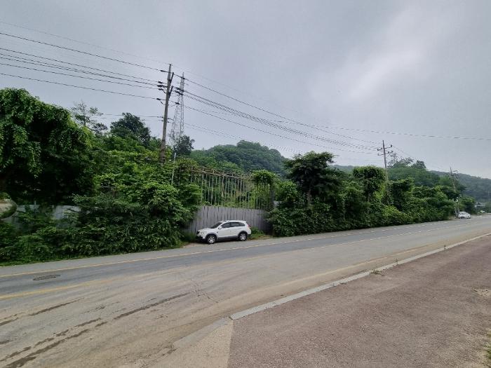 충남 천안시 임야