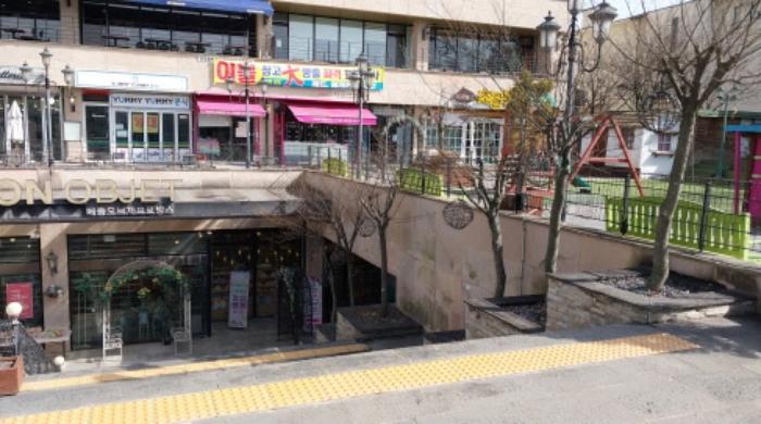 경기도 파주시 탄현면 새오리로 69, 지3층비327호구) 경기도 파주시 탄현면 성동리 84 근린상가 경매 사진 8