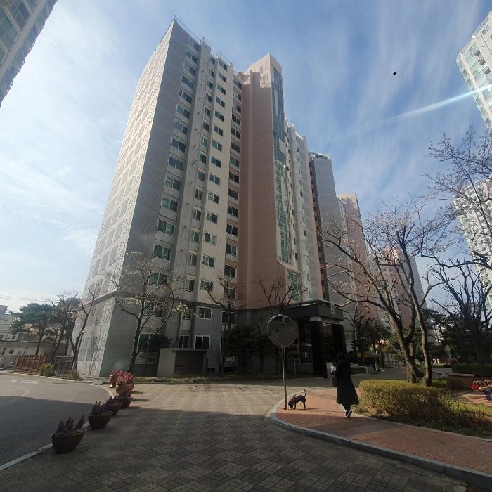 부산광역시 해운대구 해운대로161번길 12, 104동 4층402호 (재송동,센텀동부센트레빌)구) 부산광역시 해운대구 재송동 380-1 아파트 경매 사진 2
