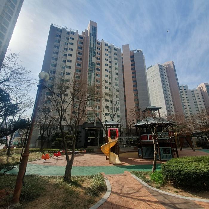 부산광역시 해운대구 해운대로161번길 12, 104동 4층402호 (재송동,센텀동부센트레빌)구) 부산광역시 해운대구 재송동 380-1 아파트 경매 사진 3