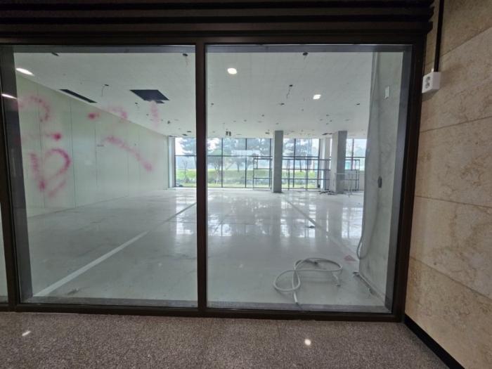 충청남도 서산시 성연면 성연2로 45, 1층112호 (이안큐브오피스텔)구) 충청남도 서산시 성연면 오사리 1645 근린상가 경매 사진 5