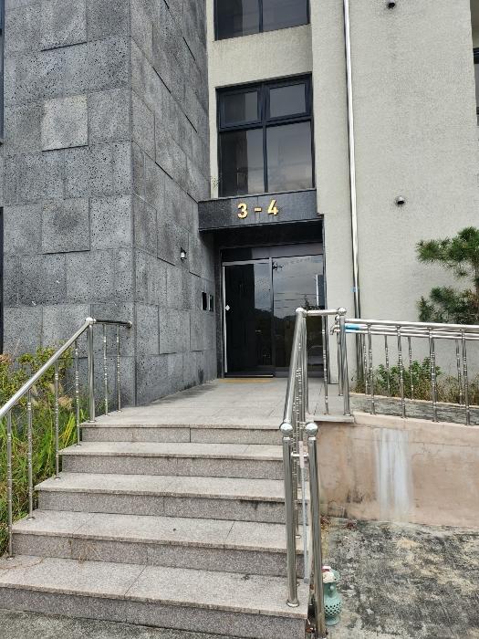 전북특별자치도 전주시 완산구 비아길 10, 2층 204호구) 전북특별자치도 전주시 완산구 삼천동2가 443 다세대(빌라) 경매 사진 2