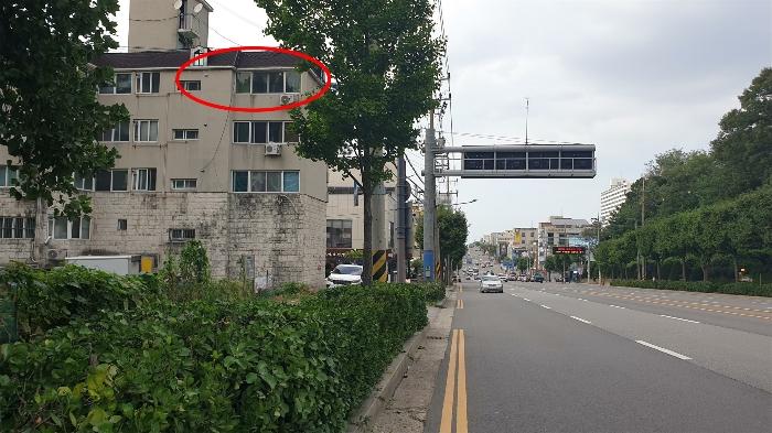 인천광역시 서구 서곶로 249-1, 101동 4층401호 (심곡동,화이트하우스빌)구) 인천광역시 서구 심곡동 261-16 다세대(빌라) 경매 사진 2