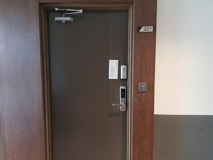 제주특별자치도 서귀포시 서문로 42-1, 3층327호 (서귀동,비스타케이올래)구) 제주특별자치도 서귀포시 서귀동 325-1 콘도(호텔) 경매 사진 2