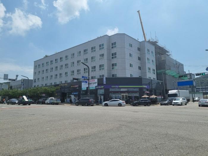 경기도 화성시 서신면 전곡산단8나길 5, 1동 1층101호 (스타캐슬)구) 경기도 화성시 서신면 전곡리 1113-5 근린상가 경매 사진 4