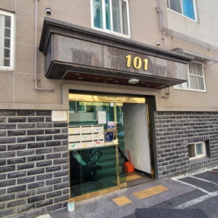 경기도 고양시 덕양구 내유길 51, 101동 4층401호 (내유동,아이빌)구) 경기도 고양시 덕양구 내유동 272-16 다세대(빌라) 경매 사진 8