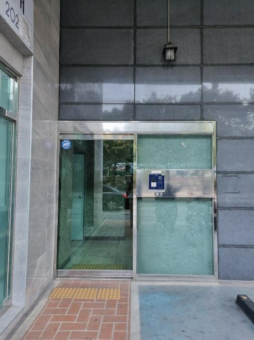 부산광역시 해운대구 좌동순환로15번길 7, 7층701호 (중동,롱스테이텔)구) 부산광역시 해운대구 중동 1754-2 오피스텔 경매 사진 2