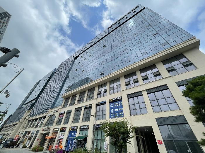 경기도 오산시 독산성로 425, 1층129호 (세교동,더퍼스트타워세교)구) 경기도 오산시 세교동 595-1 근린상가 경매 사진 1