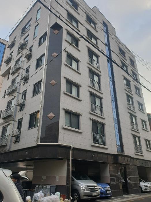 경기 수원시 권선구 오피스텔