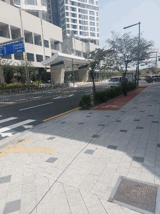 경기도 안산시 단원구 성곡동 838 반달섬라군타워 2층203호 근린상가 경매 사진 6