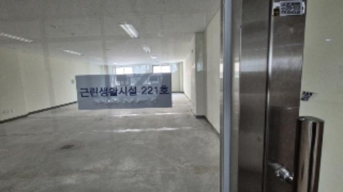 전라남도 나주시 상야3길 8, 제2층 제221호 (빛가람동,중흥에스-클래스메가티움2차)구) 전라남도 나주시 빛가람동 200 근린상가 경매 사진 9