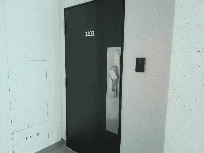 충청남도 서산시 석림동 962 서산센트럴코아루아파트 102동 17층1703호 아파트 경매 사진 2