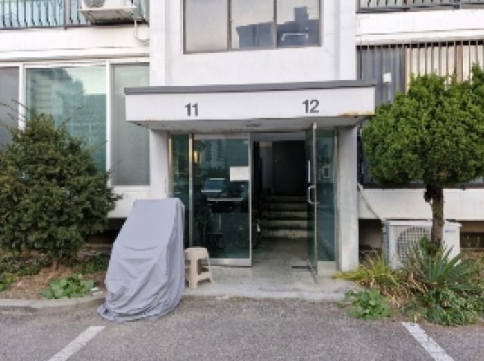 경기도 안양시 만안구 예술공원로64번길 28, 4층412호 (안양동,신라아파트)구) 경기도 안양시 만안구 안양동 44-2 아파트 경매 사진 14