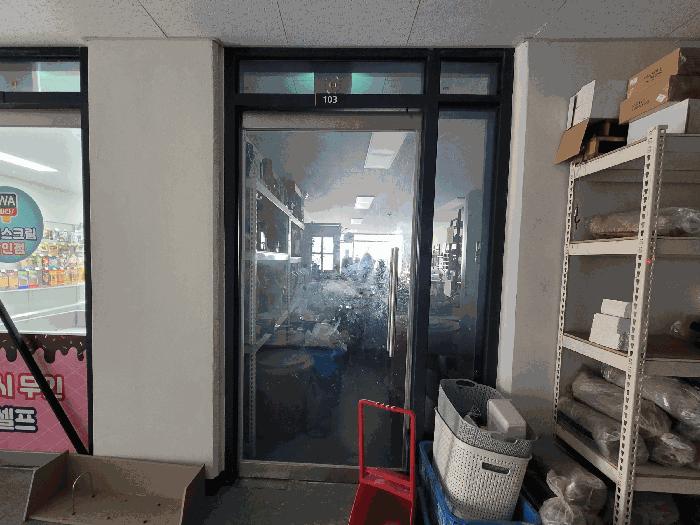 전라남도 광양시 광양읍 덕례리 1849 세미존서희스타힐스301동근린생활시설1 301동 지2층 103호 근린상가 경매 사진 2