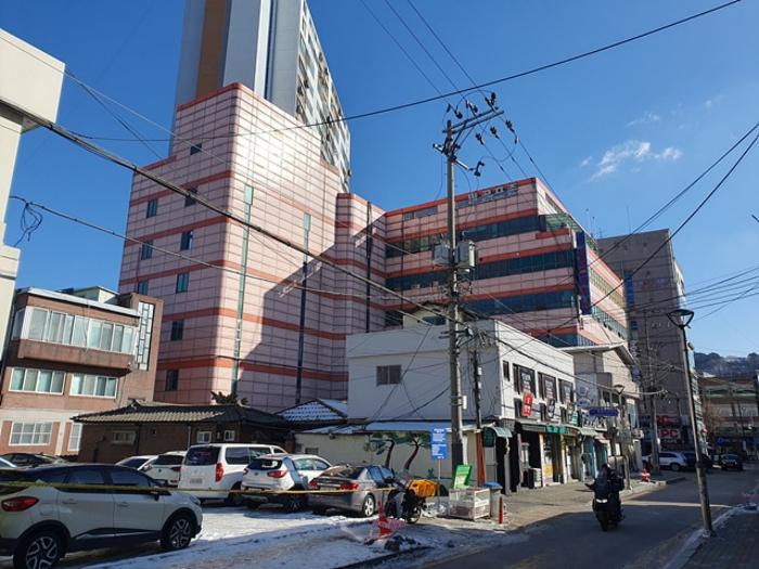 경기도 포천시 중앙로119번길 4, 1동 2층201호 (신읍동,예원프라자)구) 경기도 포천시 신읍동 43-20 근린상가 경매 사진 2