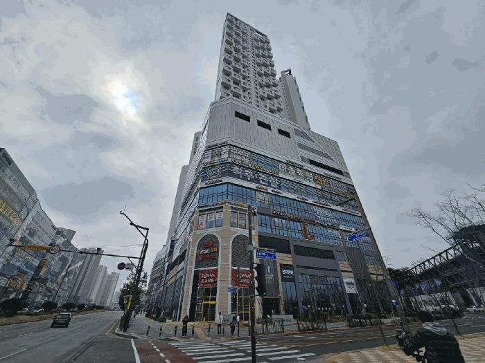 경기도 화성시 송동 725-1 더샵동탄센텀폴리스2단지그랑파사쥬 1층1033호 근린상가 경매 사진 3