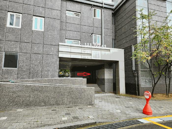 충청남도 천안시 동남구 다가동 578 일봉산해피트리 103동 2층205호 아파트 경매 사진 4