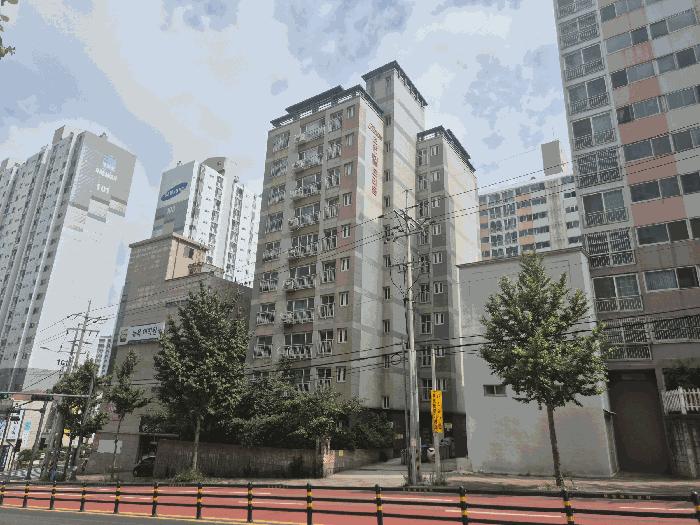 경상북도 포항시 북구 득량동 305-4 초원힐트리움 1층 101호 아파트 경매 사진 2