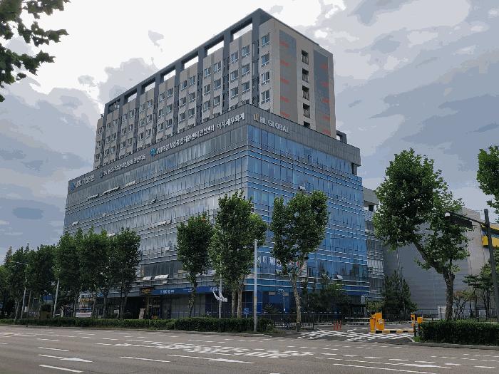 인천광역시 남동구 남촌동 624-3 제이케이루체스타지식산업센터 8층826호 오피스텔 경매 사진 3