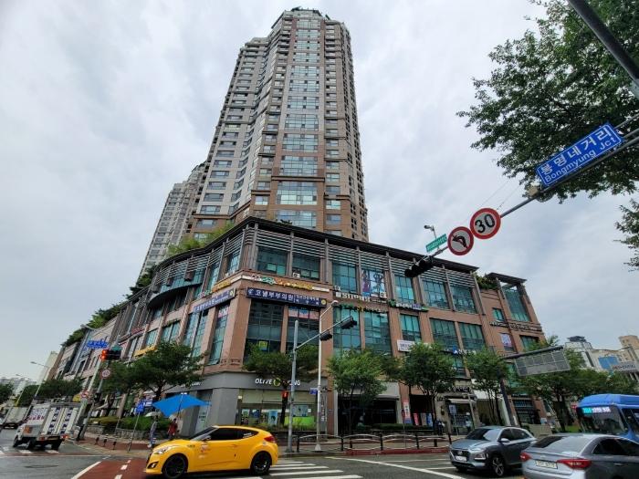 대전광역시 유성구 계룡로 55, 1층112호 (봉명동,유성자이)구) 대전광역시 유성구 봉명동 469-46 근린상가 경매 사진 1