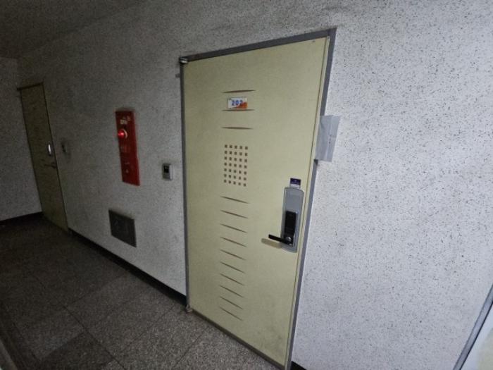인천광역시 부평구 부흥북로 17-1, 2층 202호 (부평동,성우아파트)구) 인천광역시 부평구 부평동 433-161 다세대(빌라) 경매 사진 8