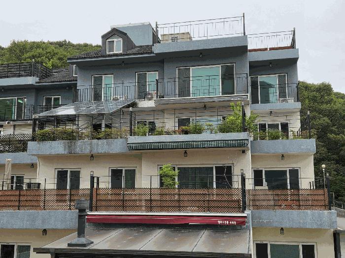 경상북도 구미시 옥계동 610-1 월드테라스하우스 에프동 3층301호 다세대(빌라) 경매 사진 2
