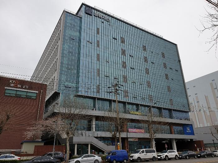 인천광역시 남동구 호구포로 139, 8층820호 (고잔동,청류지산)구) 인천광역시 남동구 고잔동 662-3 아파트형공장 경매 사진 2