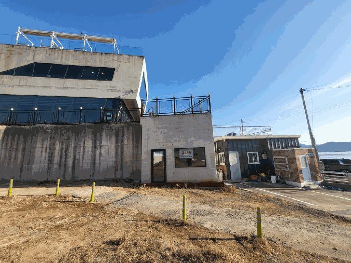 경상남도 창원시 성산구 귀산동 607 근린시설 경매 사진 1