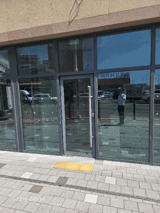 경상남도 창원시 마산합포구 산호동 651 창원칸타빌오션뷰 상가동 1층121호 근린상가 경매 사진 7
