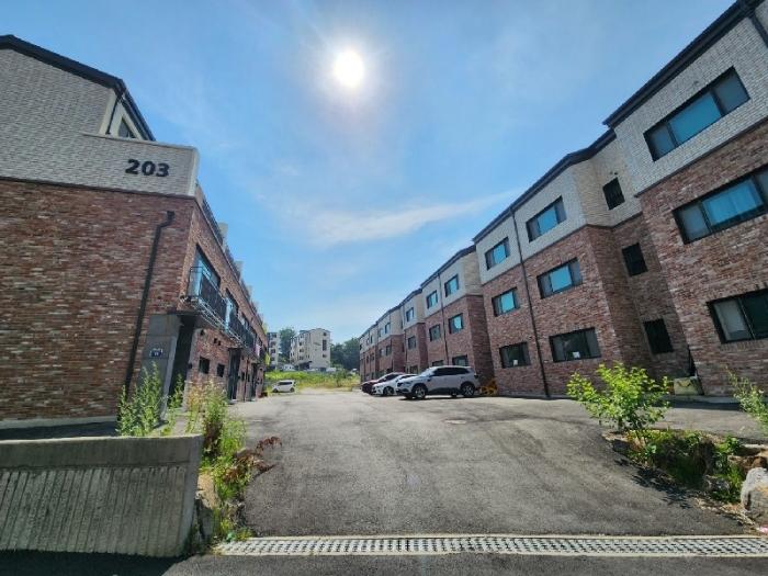 경기도 이천시 백사면 청백리로89번길 16, 3동 16호 (엠520빌리지)구) 경기도 이천시 백사면 모전리 520-9 다세대(빌라) 경매 사진 1
