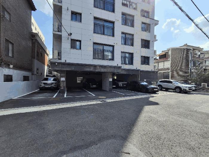 서울특별시 중랑구 상봉로18길 28-3, 1층101호 (망우동,더한울)구) 서울특별시 중랑구 망우동 521-3 근린상가 경매 사진 2