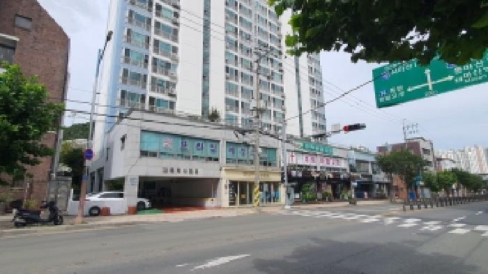 경상남도 창원시 마산회원구 회원동 212-1 고려화이트빌 상가층101호 근린상가 경매 사진 3