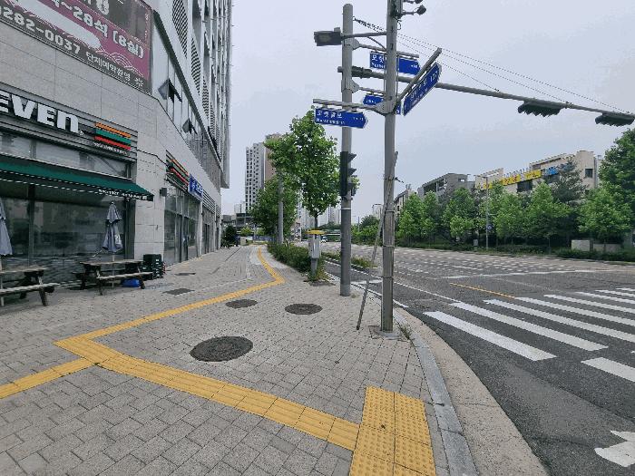 인천광역시 중구 운서동 3094-2 더예스포레스트 2층206호 근린상가 경매 사진 11