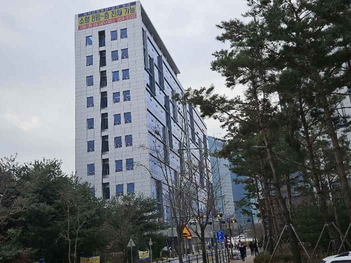 경기도 용인시 기흥구 서천로201번길 31, 2층212호 (농서동,이너매스허브시티)구) 경기도 용인시 기흥구 농서동 457 아파트형공장 경매 사진 6