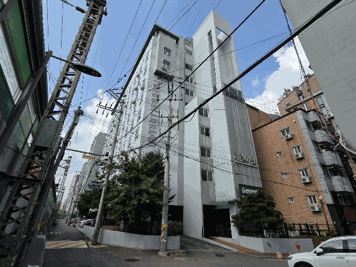 서울특별시 영등포구 영등포동1가 144 헤렌어반 제1층 제101호 근린상가 경매 사진 1